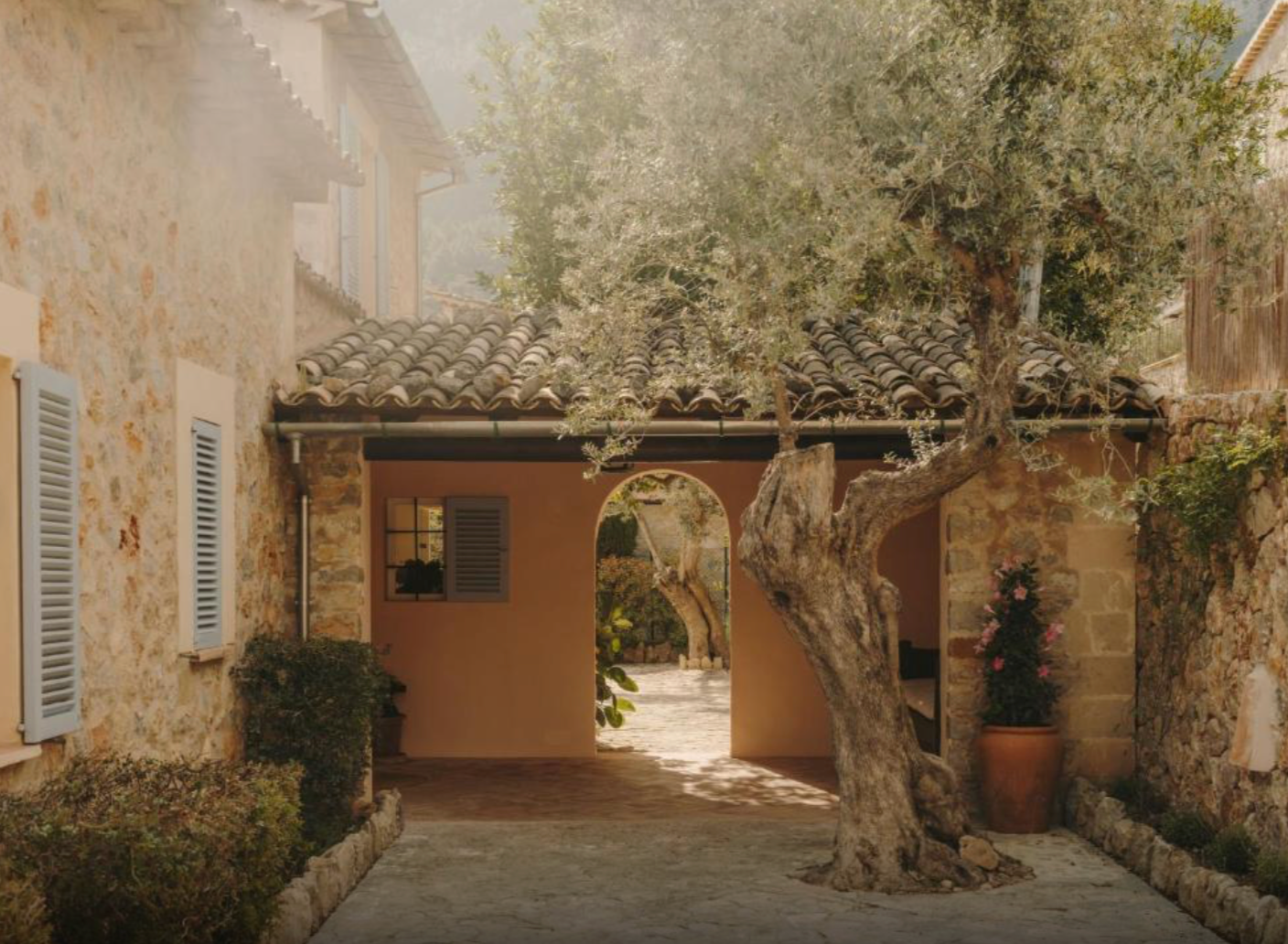 瑜伽與健行在特拉蒙塔納山脈的心臟地帶 – 馬略卡 - 德亞 - 8 天